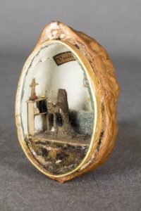 Cellule de nonne - Cellule de carmélite dans une noix, XIXe